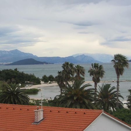 Apartments Nika Trogir Exterior photo